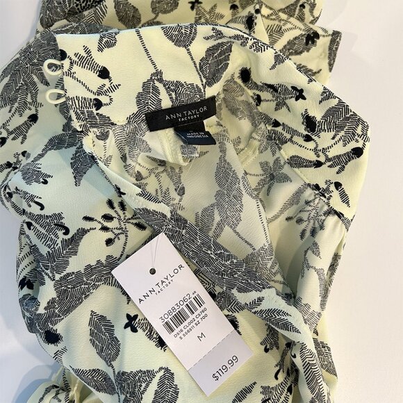 Women’s Midi Floral Dress Medium - Picture 5 of 5